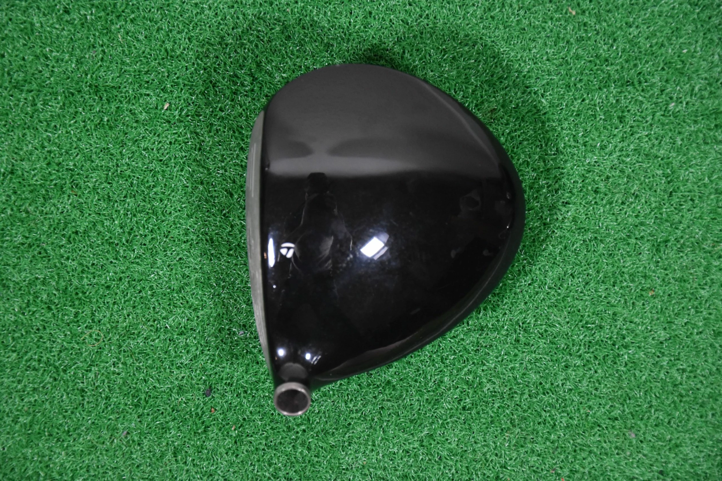 Taylormade R9 Tour Issue Driver 9.5° (Head Only) - Image 3