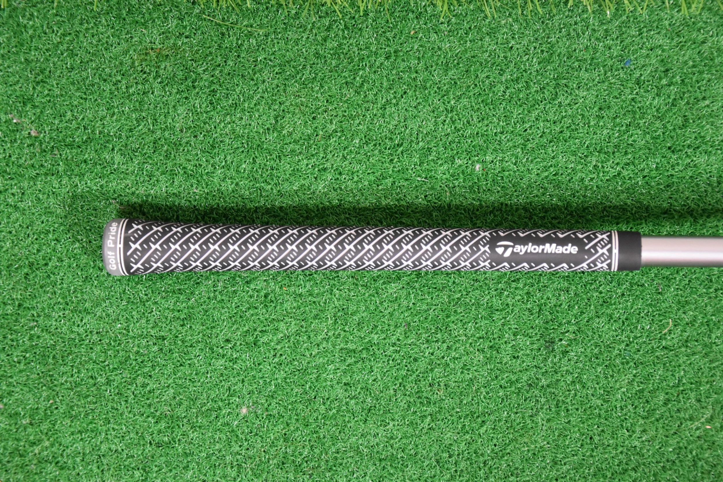 Taylormade SLDR 10.5° R-Flex Driver - Image 5