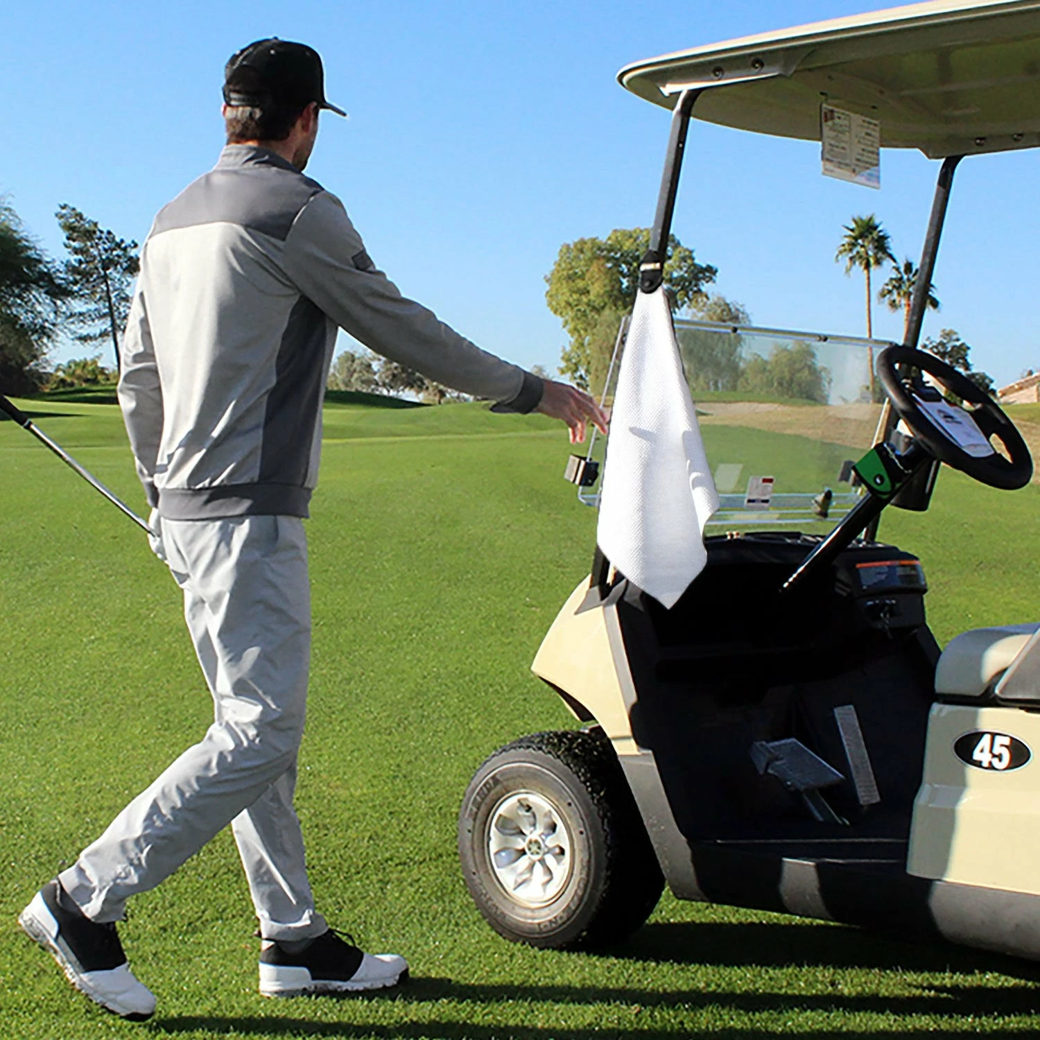 Wexford Monument Golf Stick It Magnetic Towels - Image 6