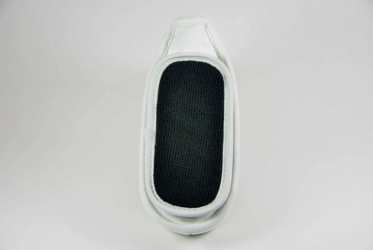 ReadyPutt Blade Mid-Mallet Putter Head Cover With Ball Cleaner - White - Image 3